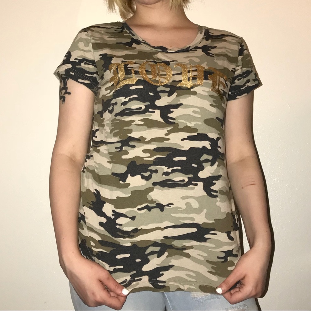 camouflage top “love” gold top